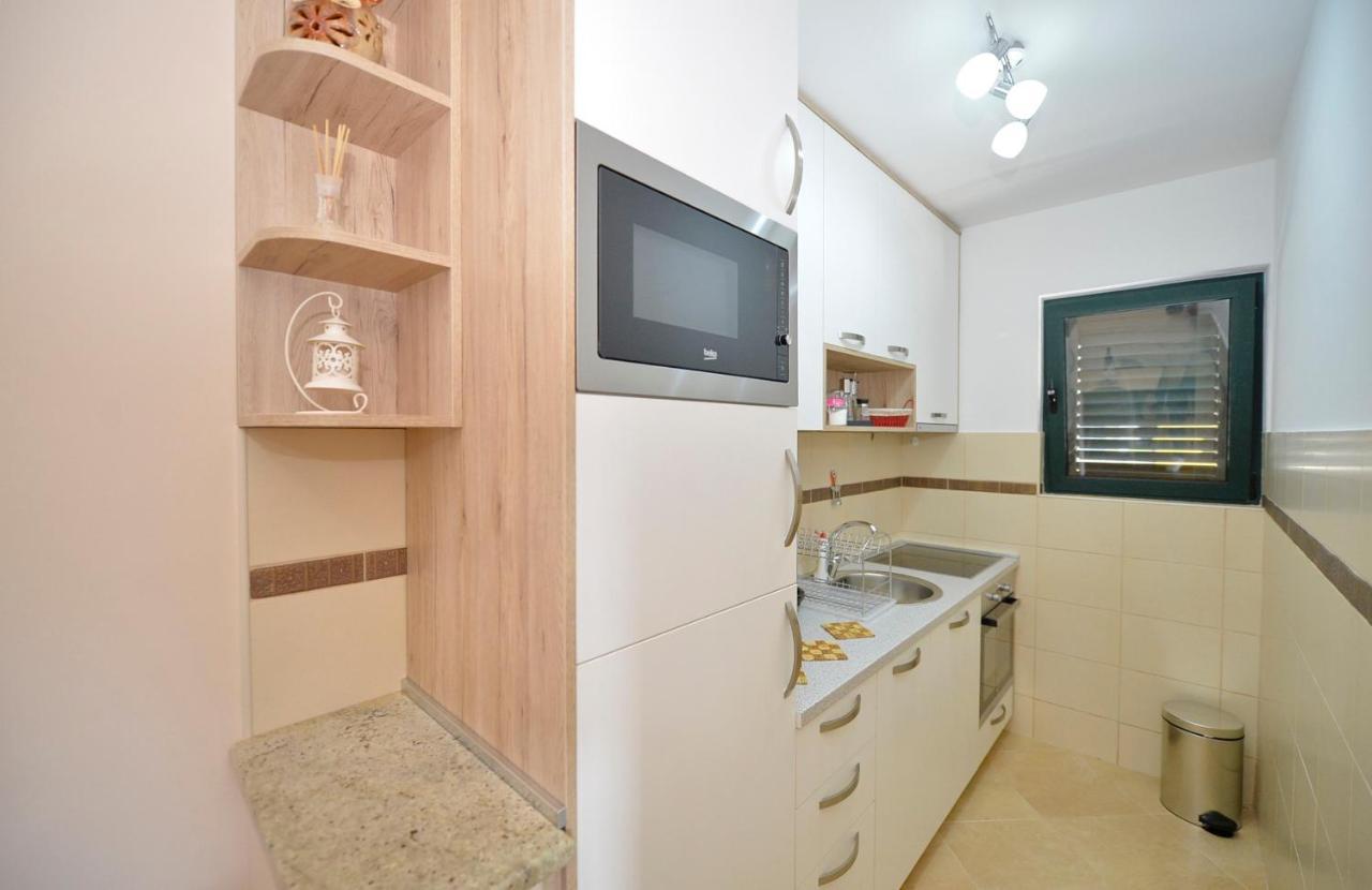 Promenade,5 Min Old Town Apartment Kotor Exterior photo