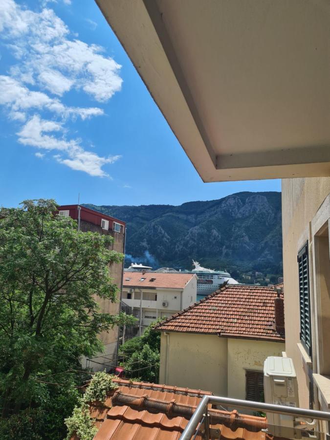 Promenade,5 Min Old Town Apartment Kotor Exterior photo